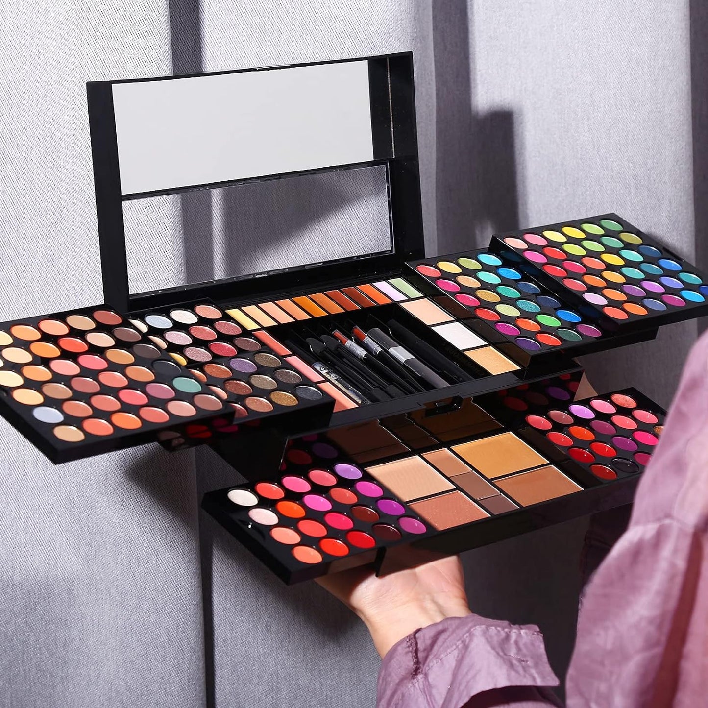 BeautyUnseen 186 Color All in One Makeup Kit, Complete Beauty Makeup Set